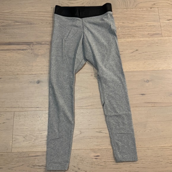 Nike Gray Training Gym Workout Running Leggings Women's Medium M - Picture 1 of 5